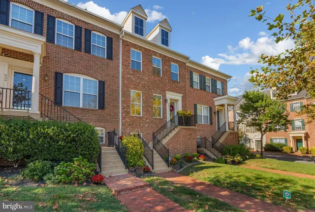 $3,300 | 642 Belmont Bay Drive, Woodbridge, VA 22191