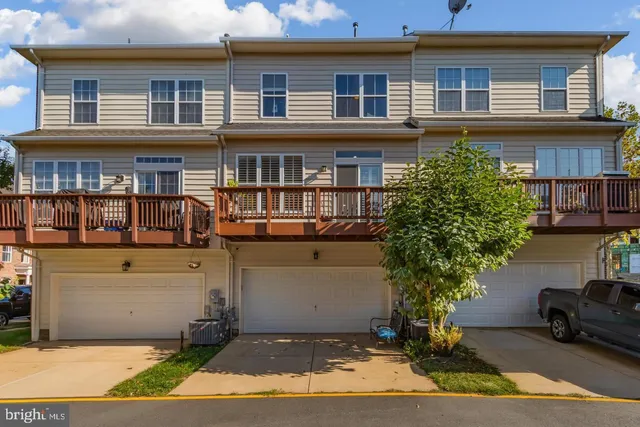 $3,300 | 642 Belmont Bay Drive, Woodbridge, VA 22191