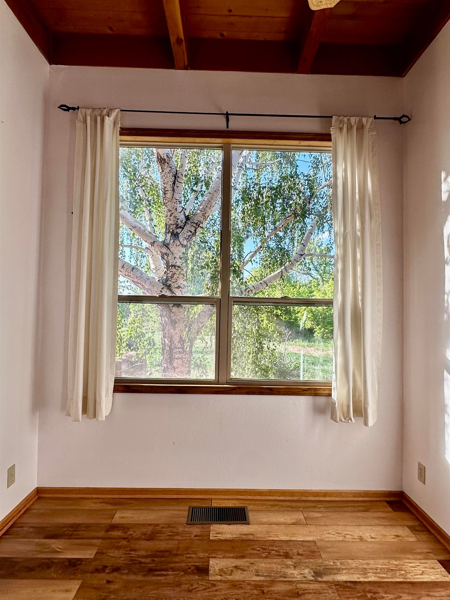 523 San Geronimo Road, Unit 14 Taos, NM 87571 - Photo 11 of 38 Gallery Image 11
