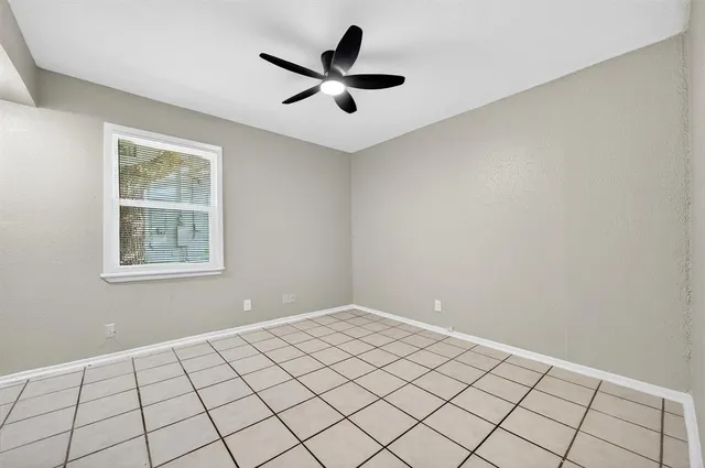 $750 | 816 South Crockett Street, Unit 4, Sherman, TX 75090