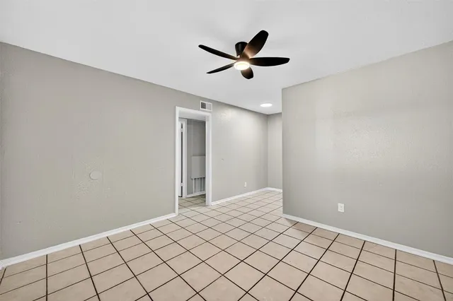 $750 | 816 South Crockett Street, Unit 4, Sherman, TX 75090