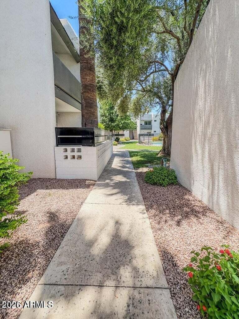 302 East Monte Vista Road, Unit C3 Phoenix, AZ 85004 - Photo 24 of 27 20260422223216759195000000-o