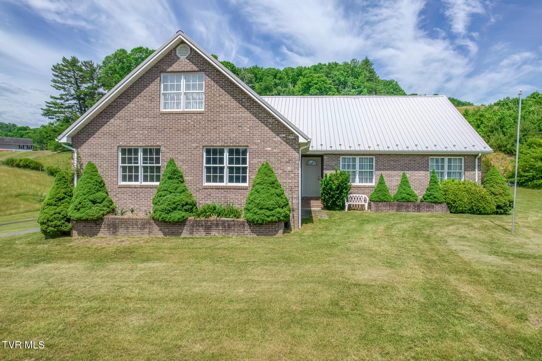 1044 Waters Road Laurel Bloomery, TN 37680 - Photo 1 of 72 1044 Waters Rd-1