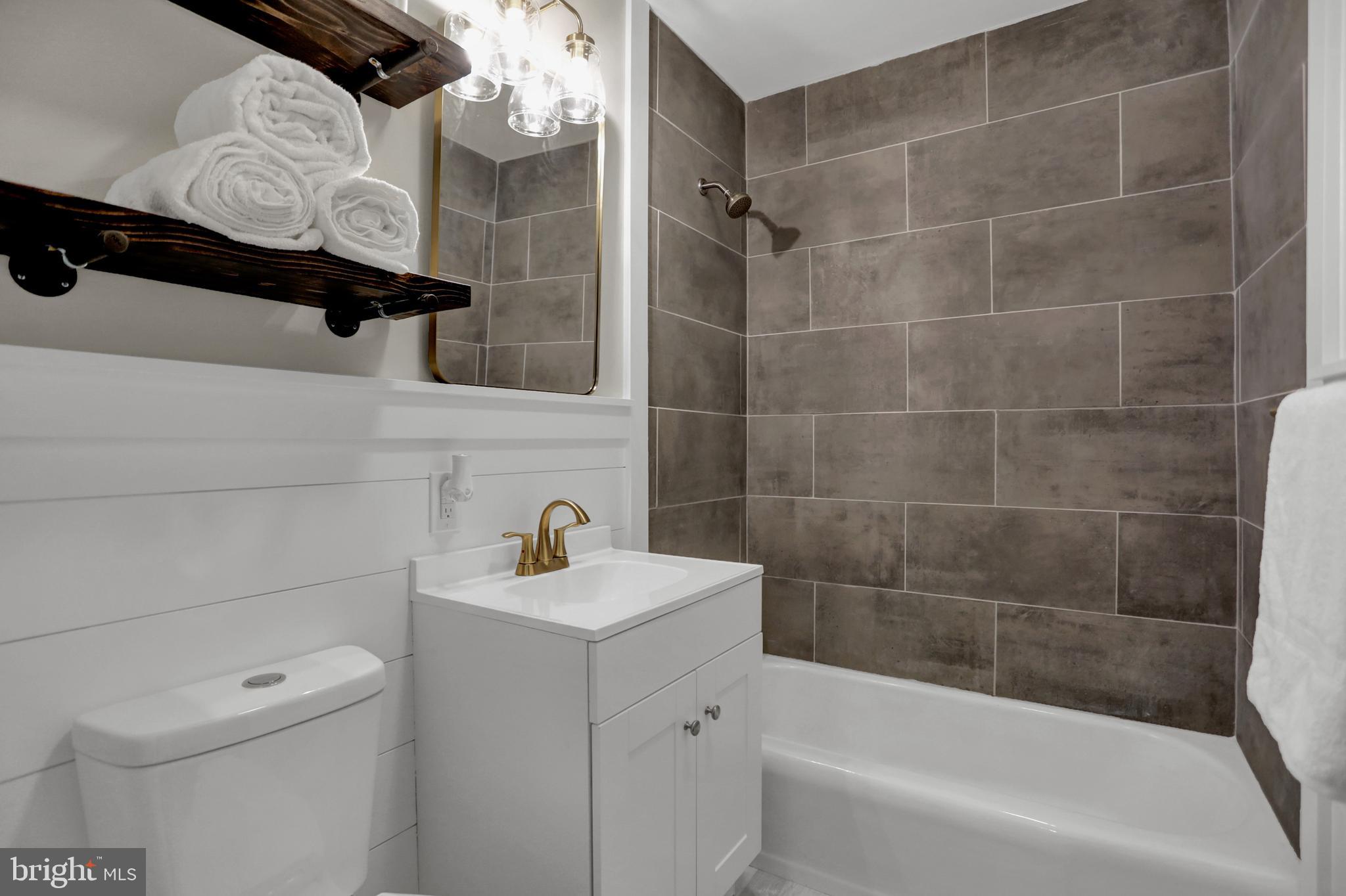 8483 Arbutus Road Pasadena, MD 21122 - Photo 15 of 33 Gallery Image 15