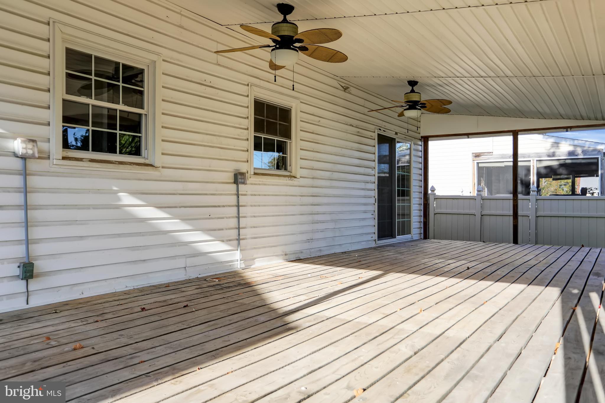 8483 Arbutus Road Pasadena, MD 21122 - Photo 32 of 33 Gallery Image 32