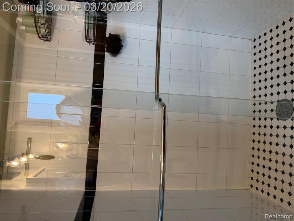 36884 Greenbush Road Wayne, MI 48184 - Photo 13 of 29