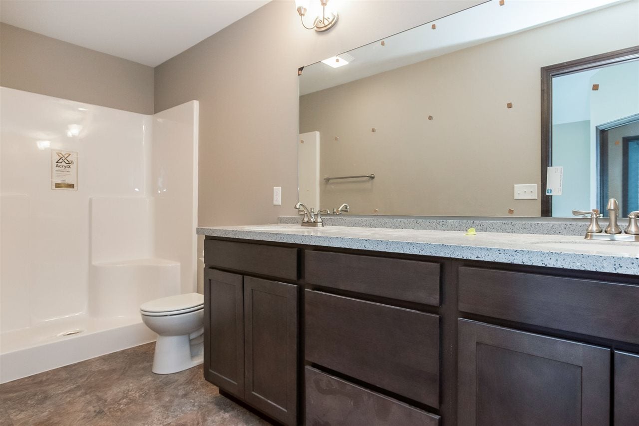 470 RJ Drive Tiffin, IA 52340 - Photo 8 of 20 Gallery Image 8