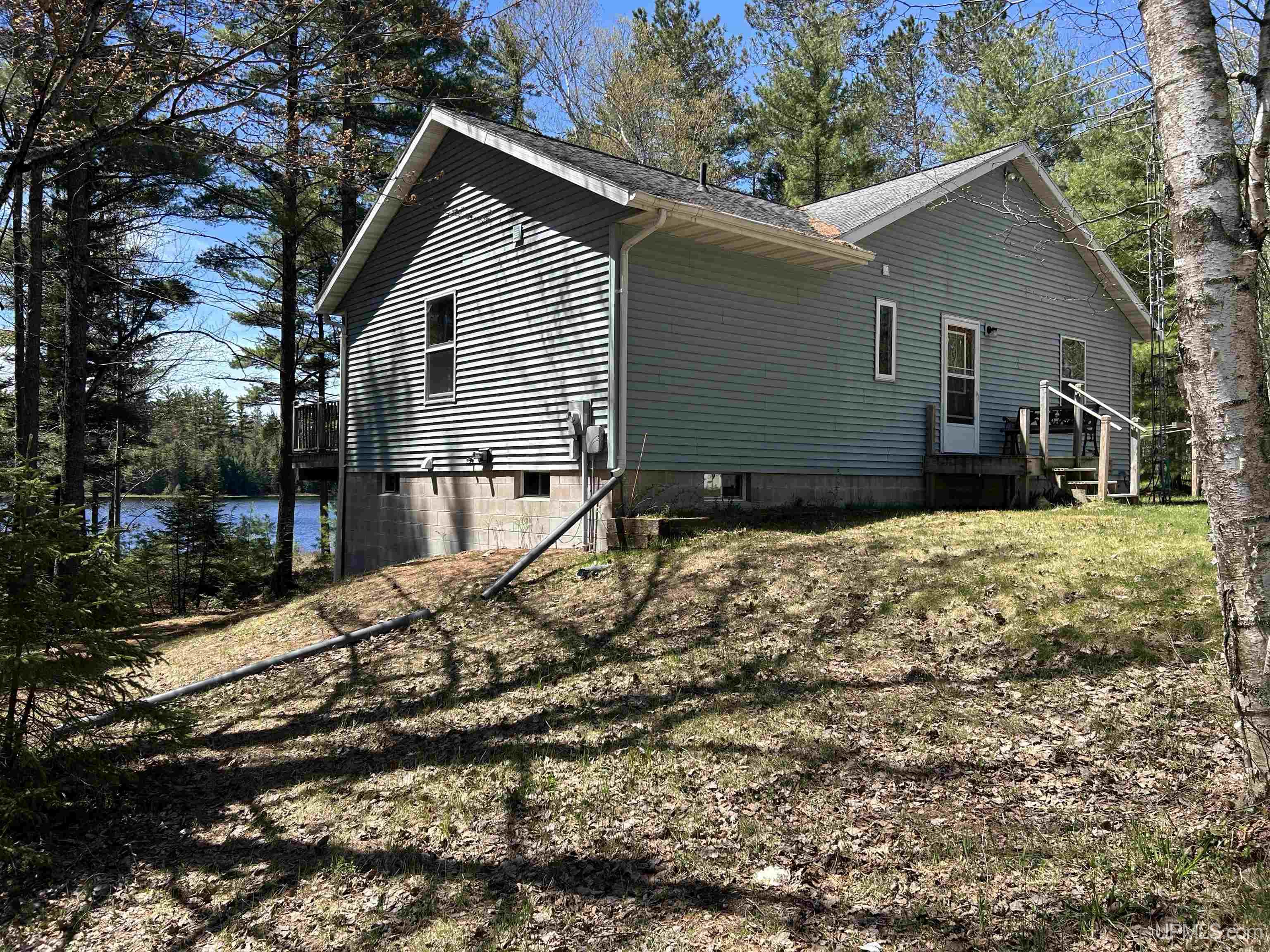 14988 33 Road Wetmore, MI 49895 - Photo 4 of 56