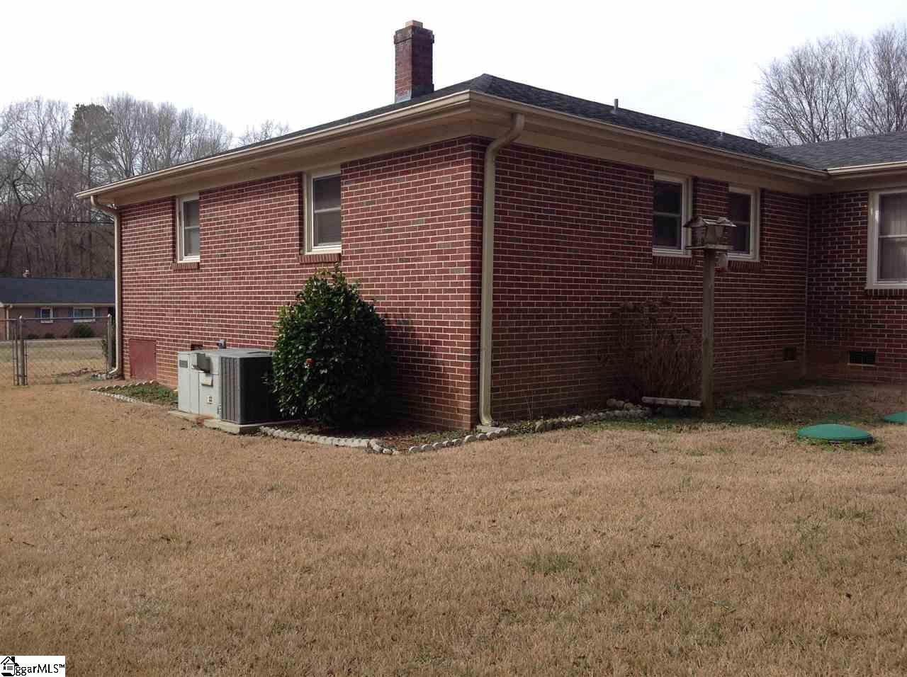 284 State Rd S-30-567 Clinton, SC 29325 - Photo 30 of 32 Gallery Image 30