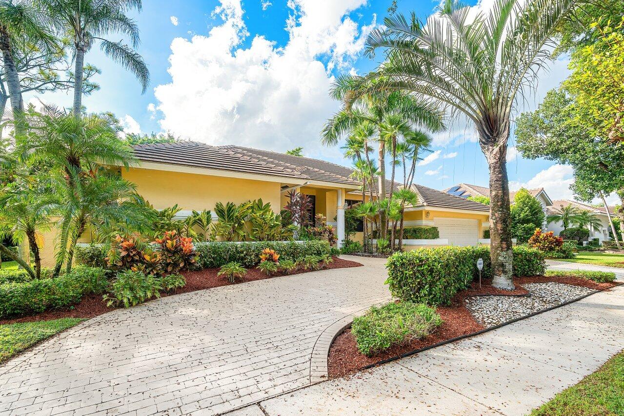 959 Parkside Circle North Boca Raton, FL 33486 - Photo 3 of 41 002-959ParksideCircleNorth-BocaRaton-FL-