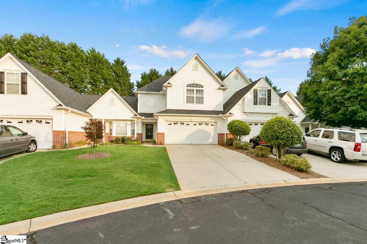 308 Rockbrook Court Greer, SC 29650 - Photo 2 of 36 Gallery Image 2