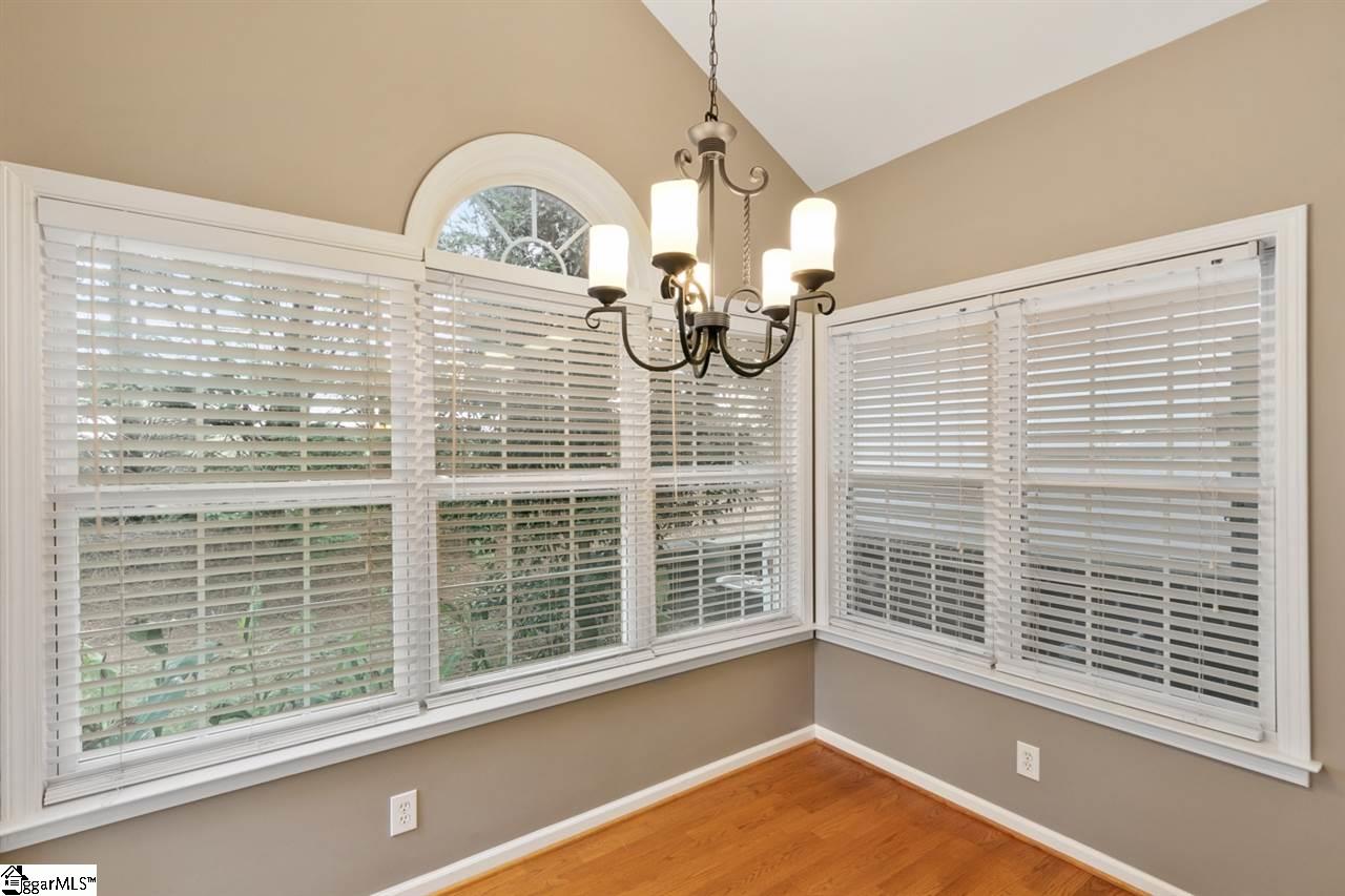 308 Rockbrook Court Greer, SC 29650 - Photo 5 of 36 Gallery Image 5