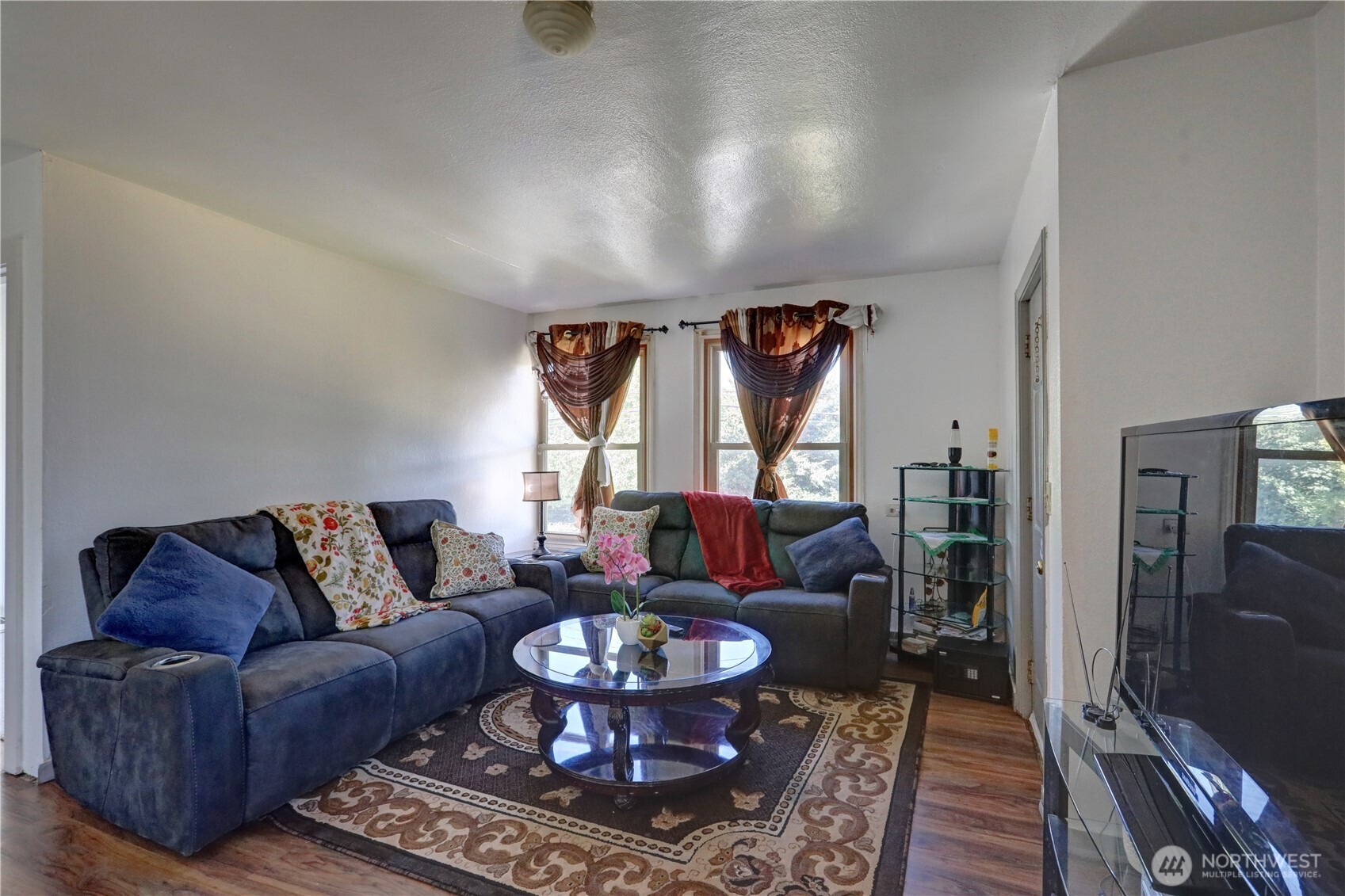 4120 Renton Avenue South Seattle, WA 98108 - Photo 7 of 28