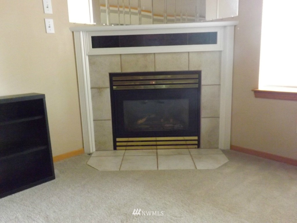 2702 Rickey Road Bremerton, WA 98310 - Photo 3 of 14
