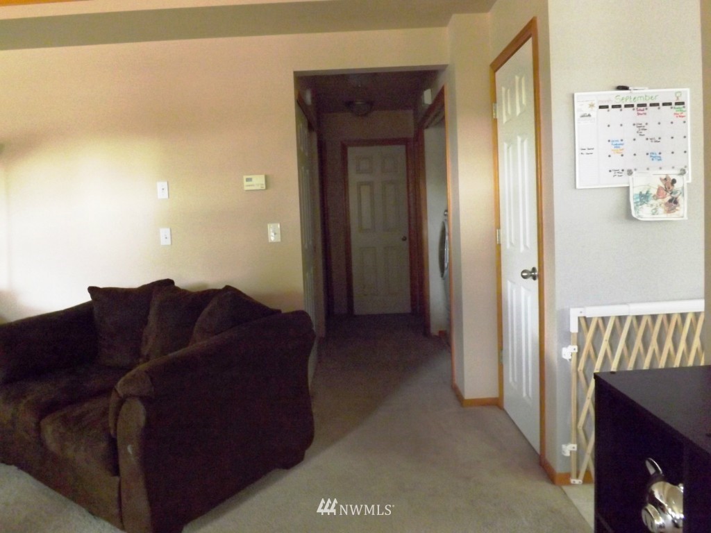 2702 Rickey Road Bremerton, WA 98310 - Photo 6 of 14
