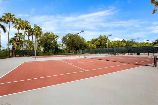 a view of a tennis court