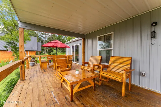 $475,000 | 817 Powell Valley Shores Circle, Speedwell, TN 37870