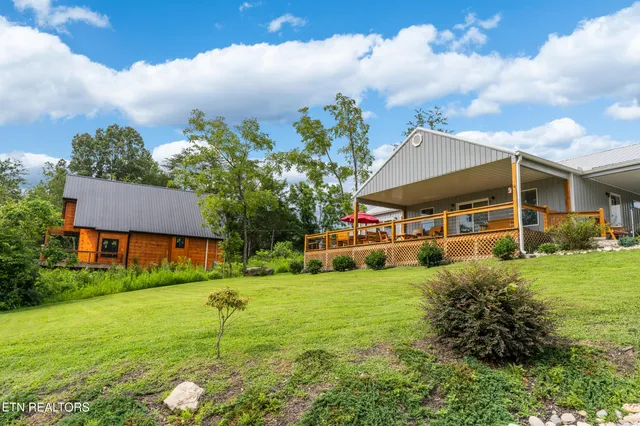 $475,000 | 817 Powell Valley Shores Circle, Speedwell, TN 37870