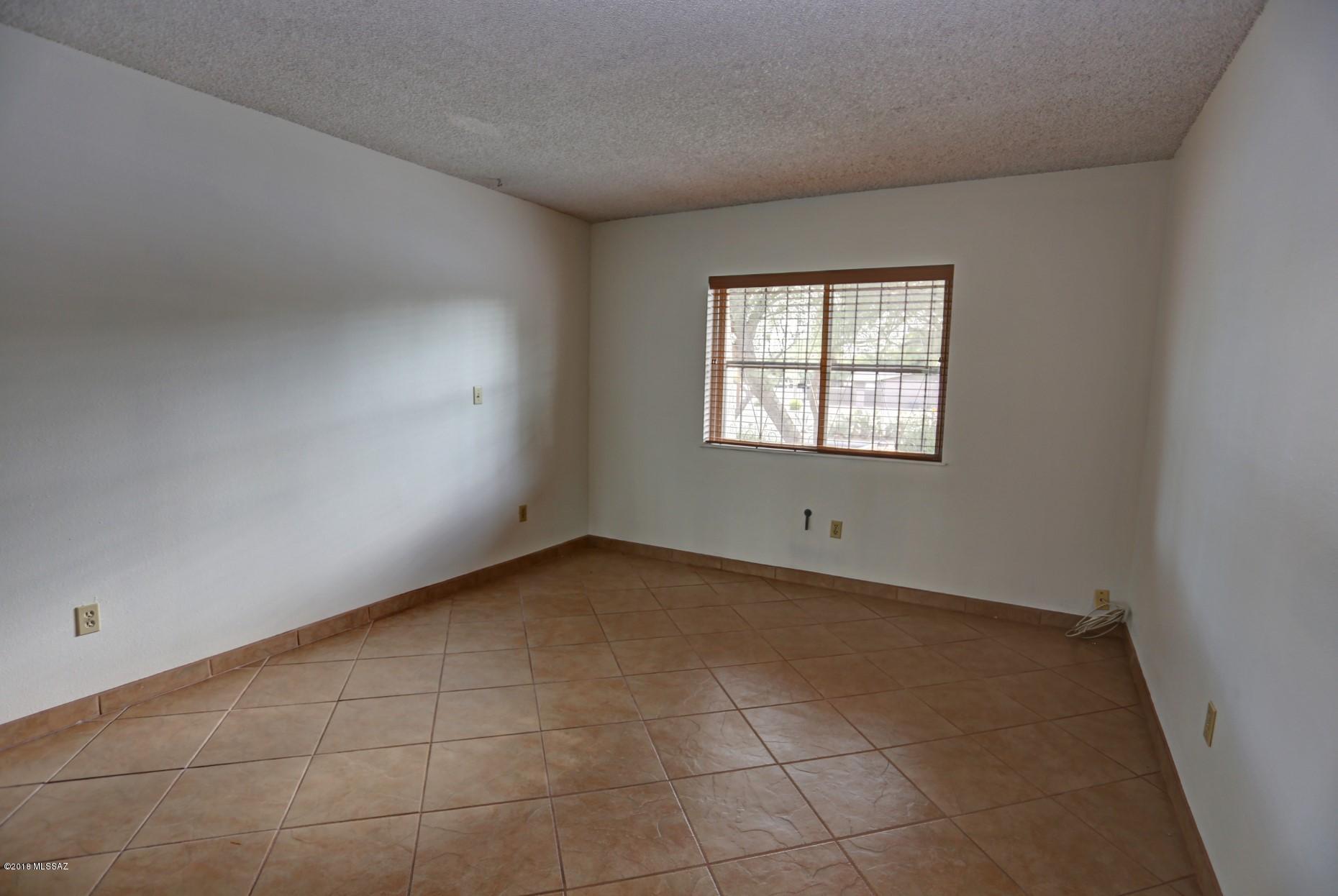 3750 North Country Club Road, Unit 2 Tucson, AZ 85716 - Photo 16 of 19