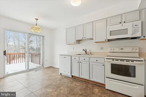 $409,000 | 150 Galway Circle, Chalfont, PA 18914