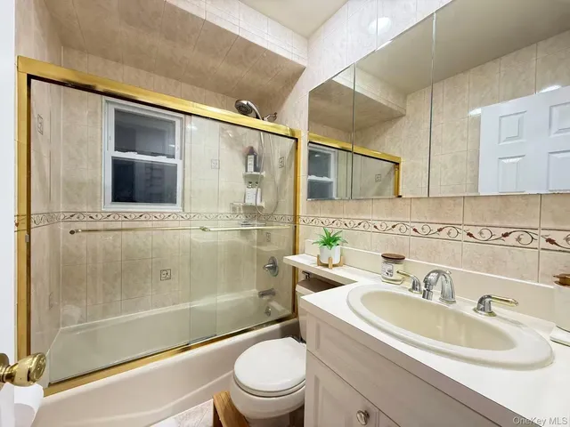 $868,000 | 55 Keller Street, Valley Stream, NY 11580