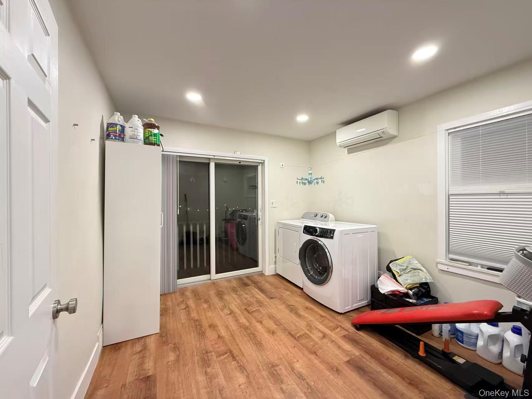 55 Keller Street Valley Stream, NY 11580 - Photo 10 of 16