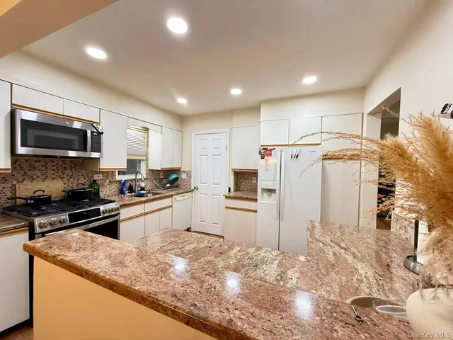 $868,000 | 55 Keller Street, Valley Stream, NY 11580