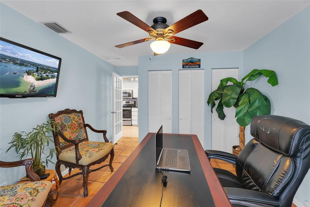 3404 Barton Road Pompano Beach, FL 33062 - Photo 13 of 45