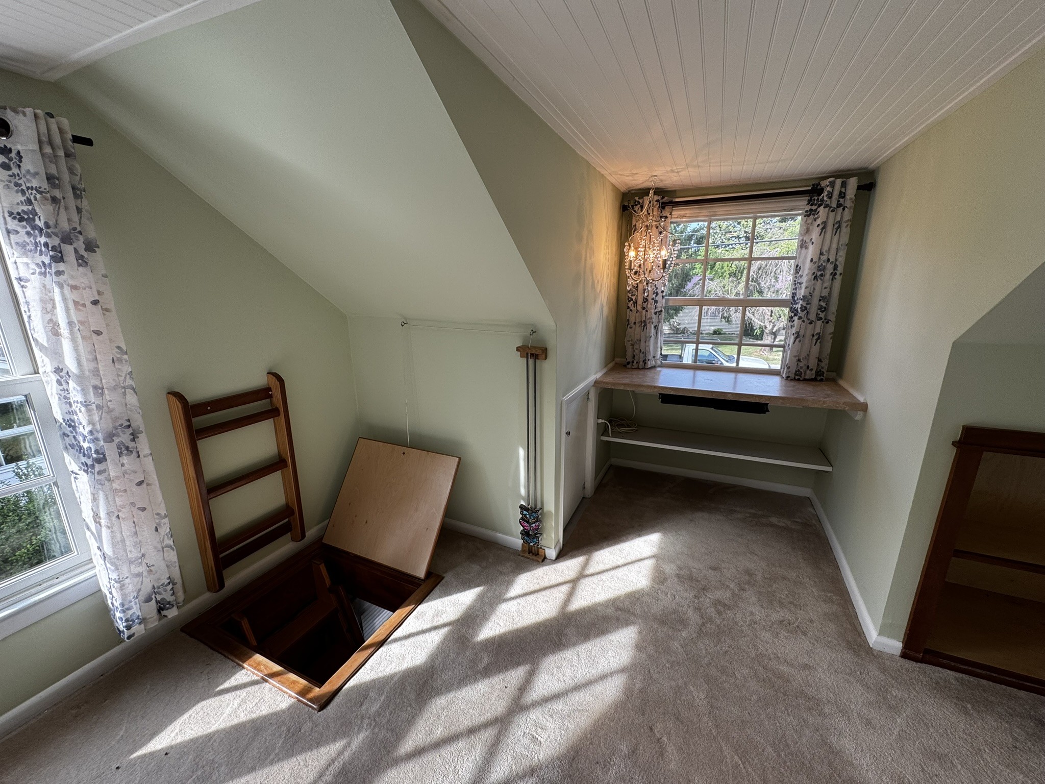 105 Wilson Street Cowan, TN 37318 - Photo 24 of 57 a view of room with window and furniture