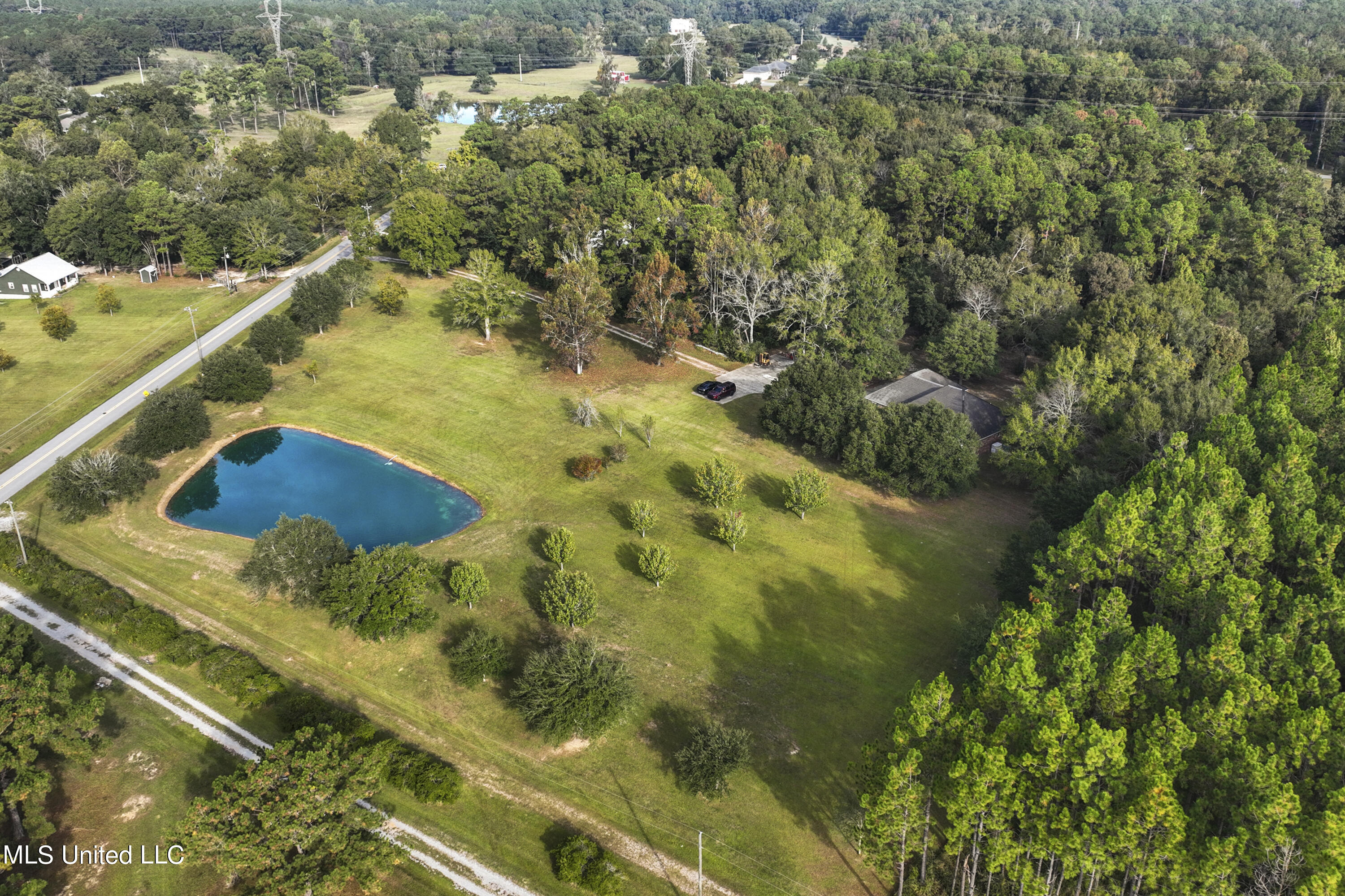 14420 Mt Pleasant Road Vancleave, MS 39565 - Photo 35 of 38 035
