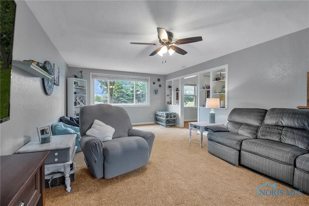 9115 Mandell Road Perrysburg, OH 43551 - Photo 8 of 35 Gallery Image 8