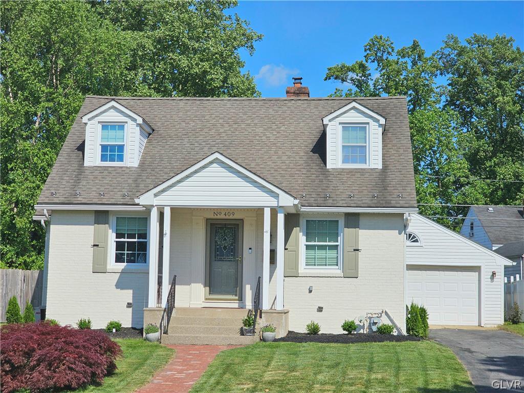 409 Maple Road Hellertown, PA 18055 - Photo 1 of 31 Gallery Image 1