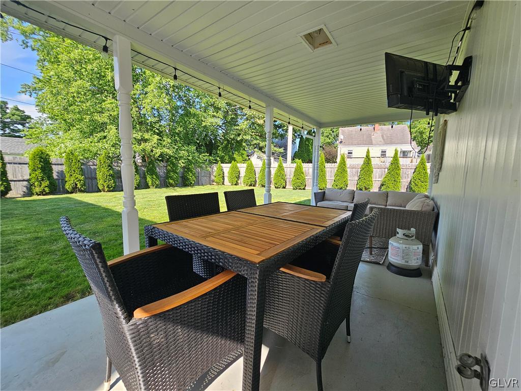 409 Maple Road Hellertown, PA 18055 - Photo 27 of 31 Gallery Image 27