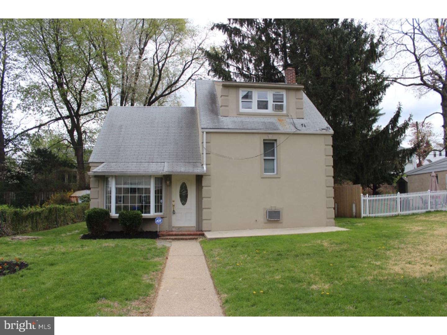 843 East Cathedral Road Philadelphia, PA 19128 - Photo 3 of 25