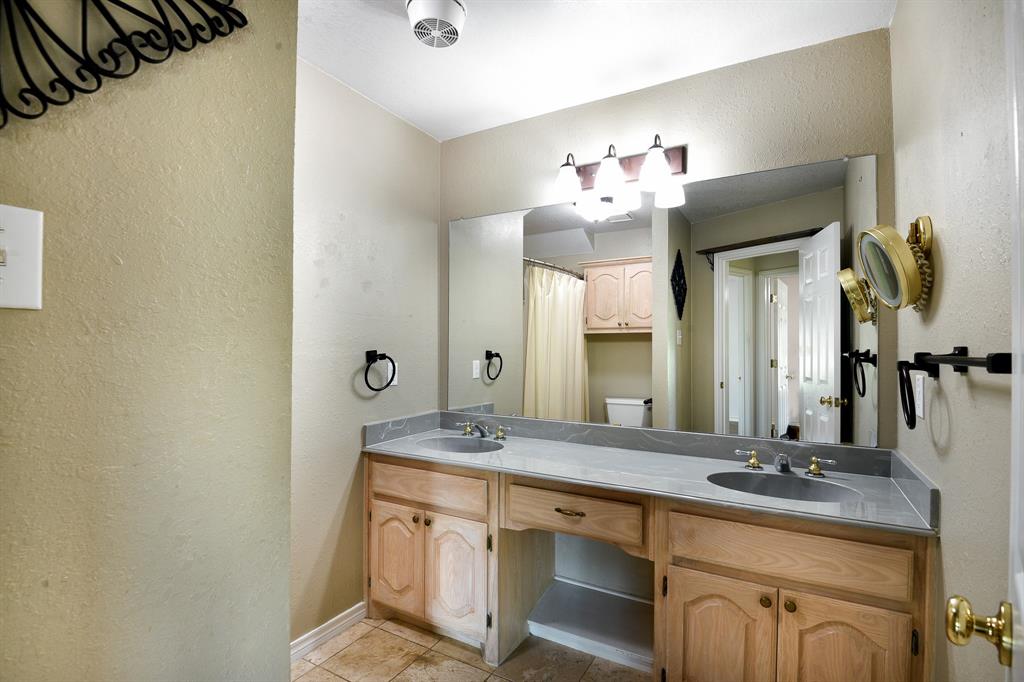 3840 Blackchamp Road Midlothian, TX 76065 - Photo 17 of 40