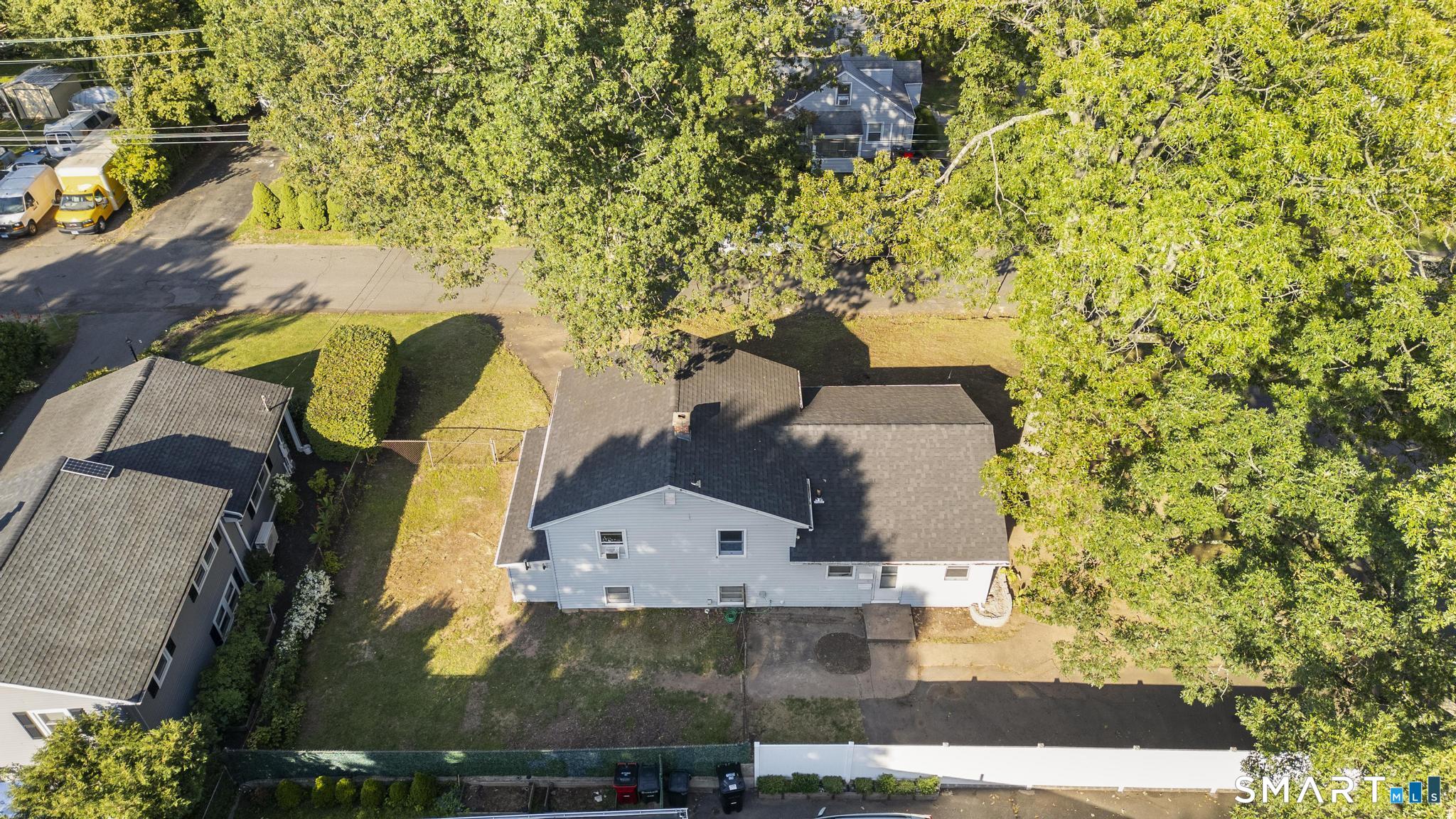73 Lanouette St Extension Meriden, CT 06451 - Photo 4 of 15