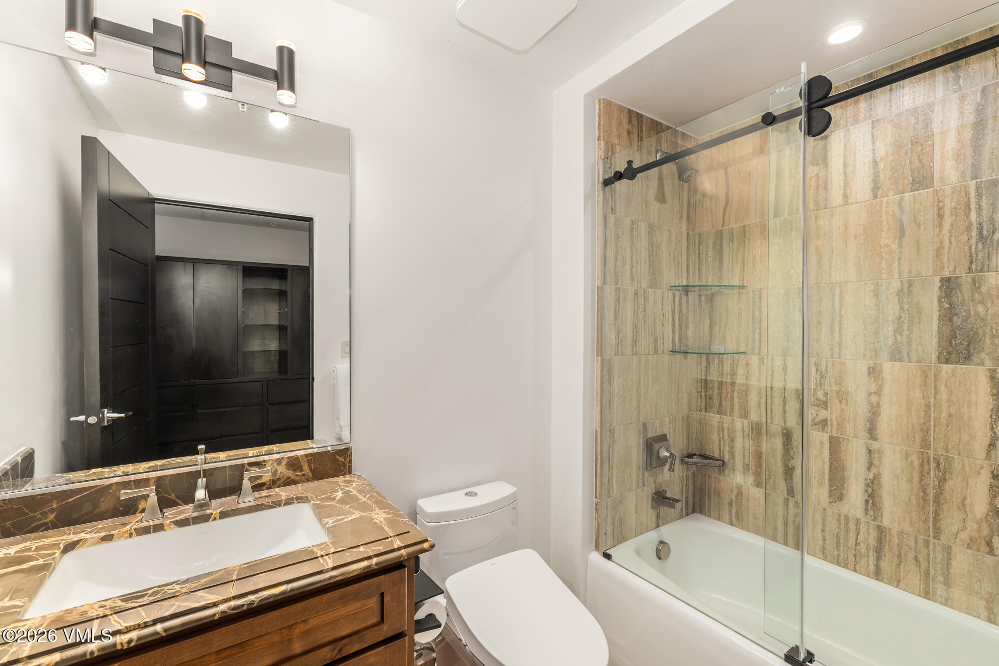 728 West Lionshead Circle, Unit R4 Vail, CO 81657 - Photo 13 of 18 12 Bathroom 2