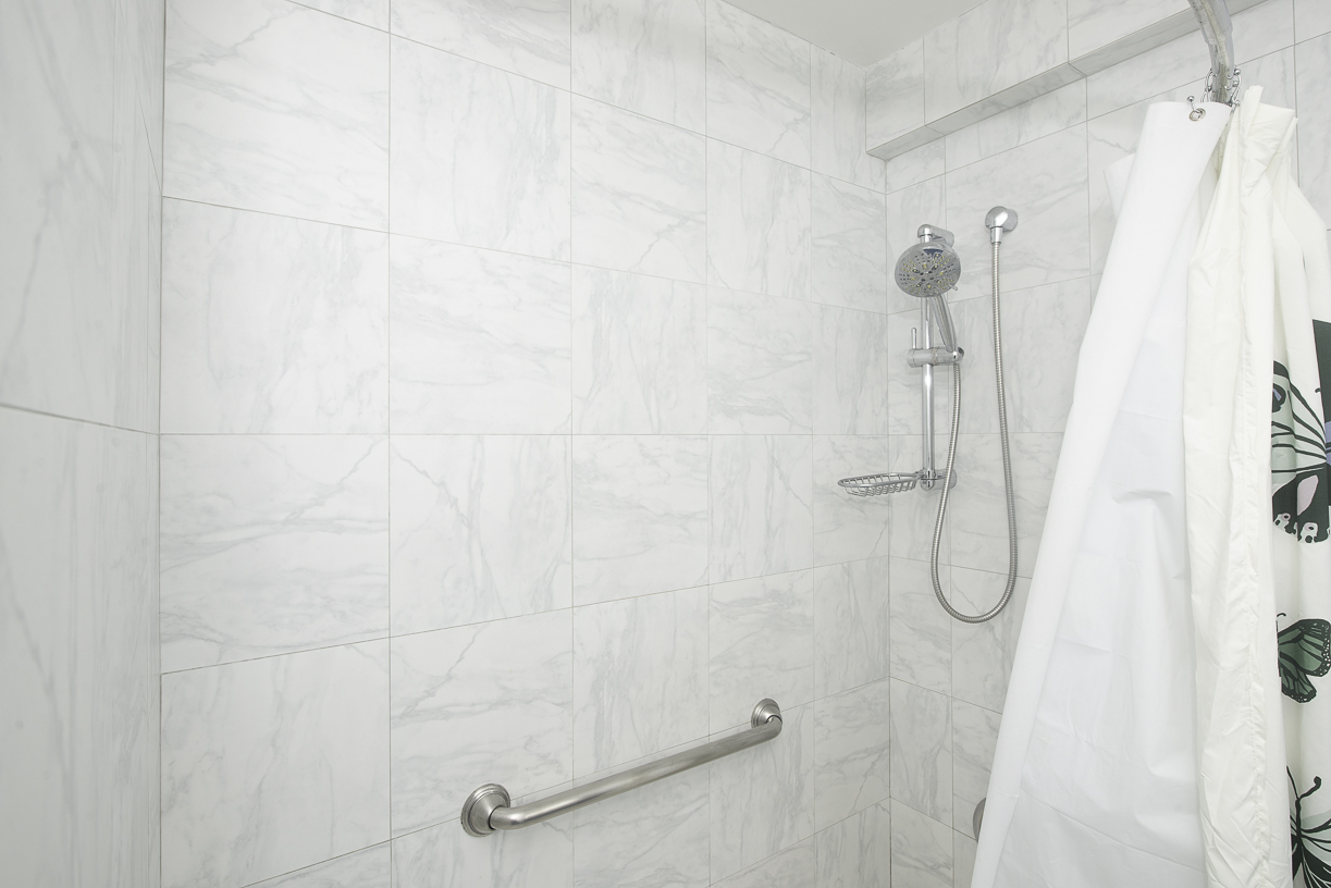 5801 North Sheridan Road, Unit 18C Chicago, IL 60660 - Photo 21 of 37