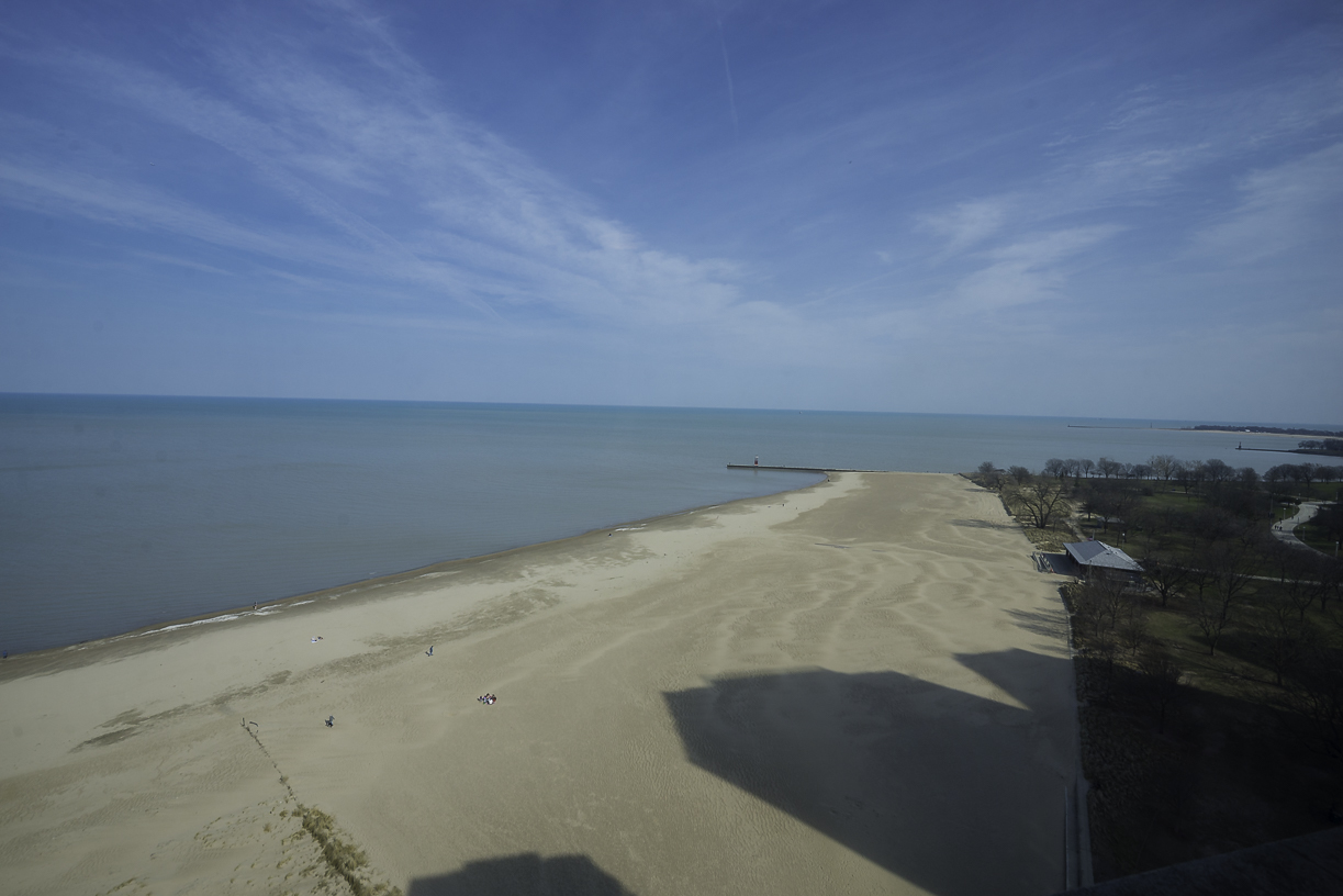 5801 North Sheridan Road, Unit 18C Chicago, IL 60660 - Photo 3 of 37