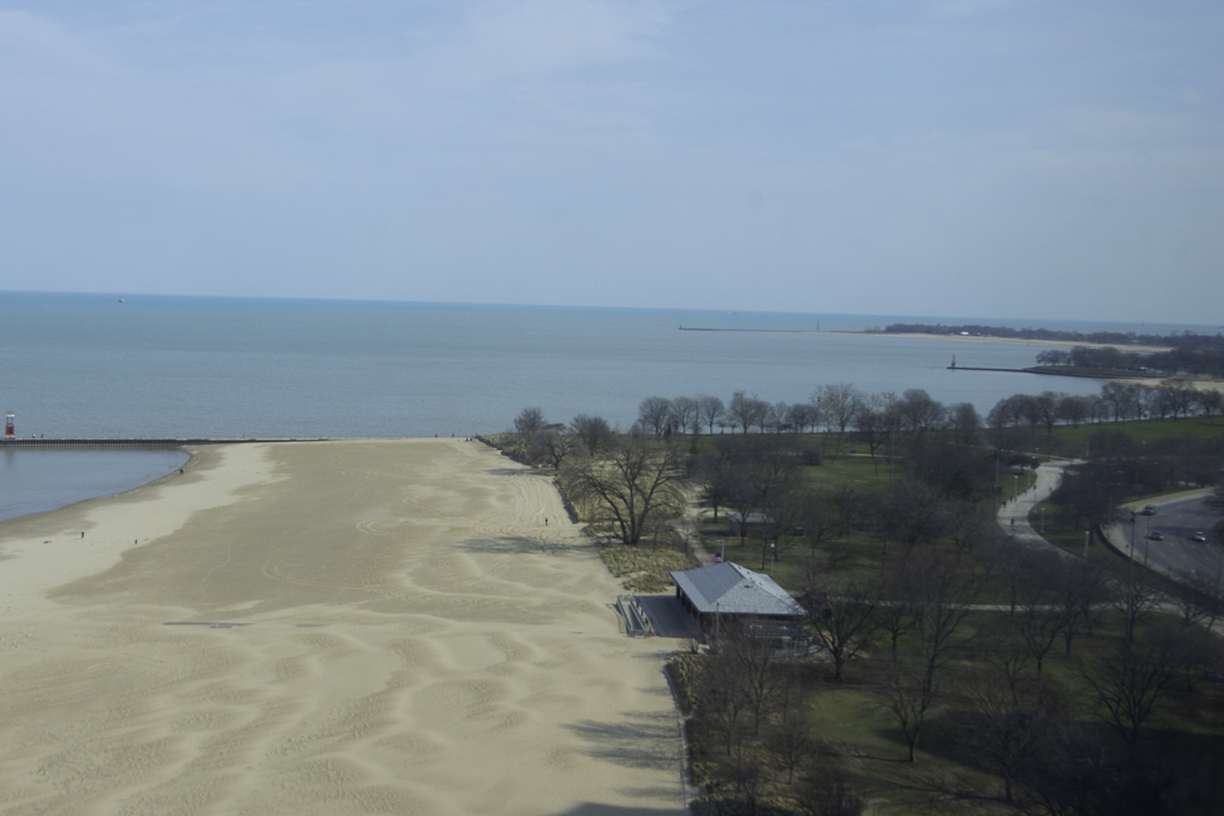 5801 North Sheridan Road, Unit 18C Chicago, IL 60660 - Photo 4 of 37