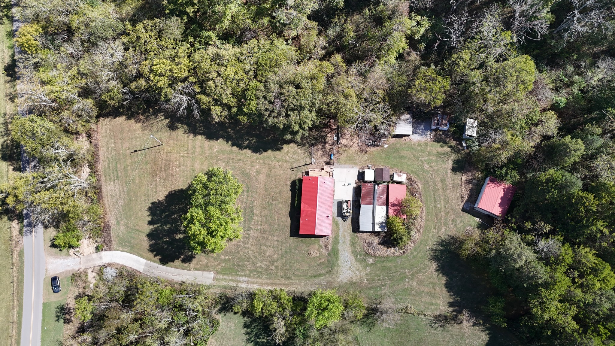 1085 Hawkins Branch Road Bethpage, TN 37022 - Photo 9 of 15 an aerial view of a house