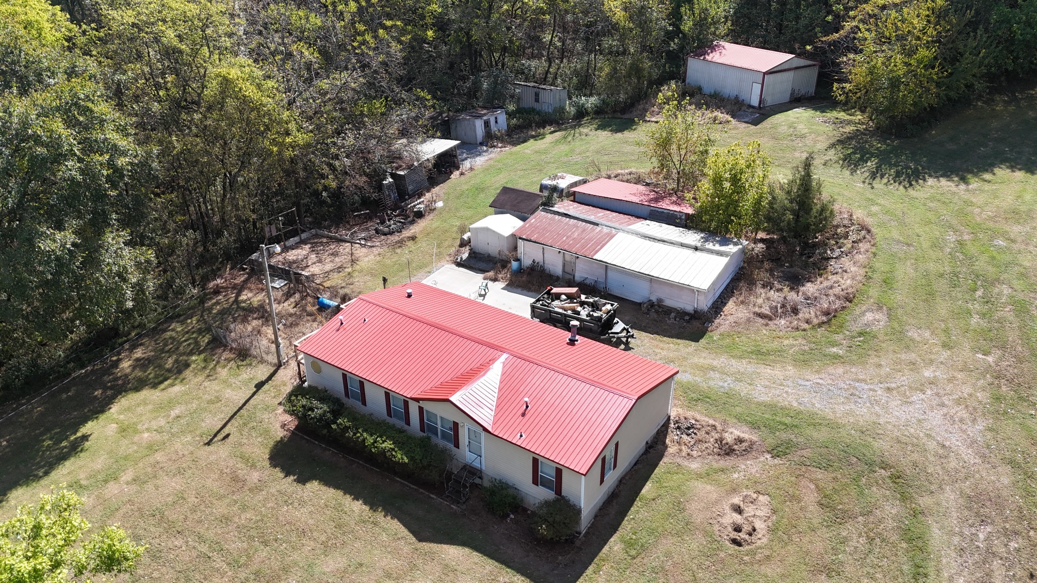 1085 Hawkins Branch Road Bethpage, TN 37022 - Photo 10 of 15 an aerial view of a house with a yard