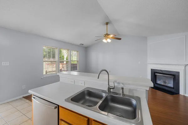 $2,050 | 6332 Saybrooke Drive, Raleigh, NC 27604