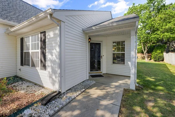 $2,050 | 6332 Saybrooke Drive, Raleigh, NC 27604