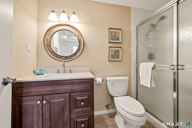 $359,900 | 168 Hollister Way South, Glastonbury, CT 06033