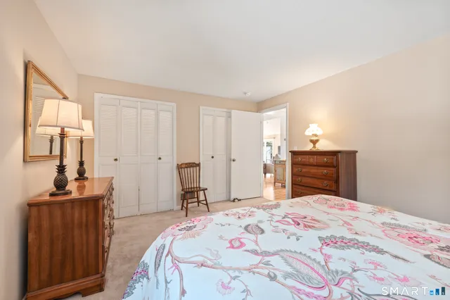 $359,900 | 168 Hollister Way South, Glastonbury, CT 06033