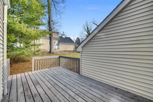 $3,900 | 24 Riverwood Avenue, Bedminster, NJ 07921