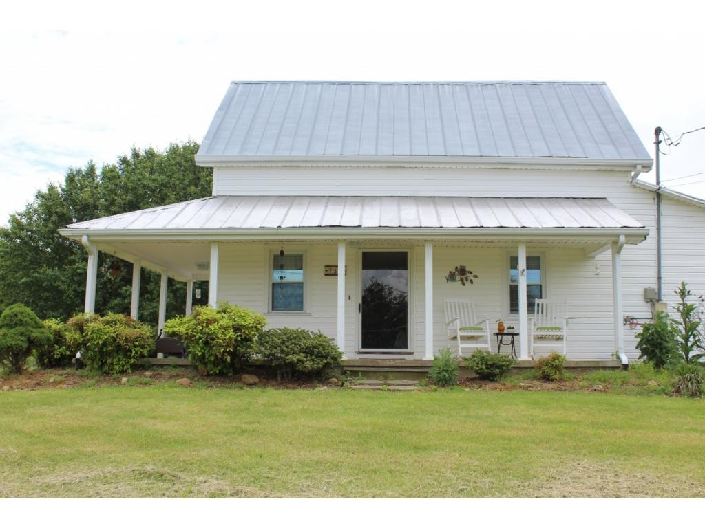 735 Doyle Davis Road Greeneville, TN 37743 - Photo 2 of 20 Photo 2