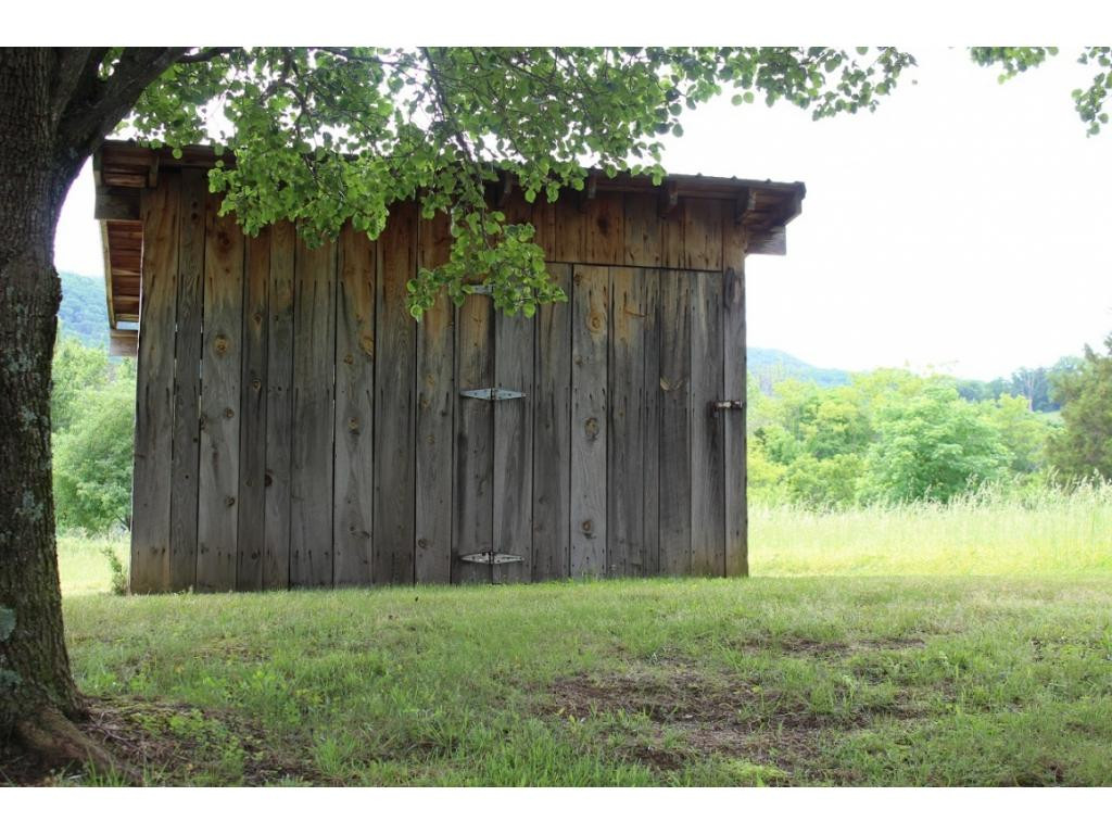 735 Doyle Davis Road Greeneville, TN 37743 - Photo 7 of 20 Photo 7