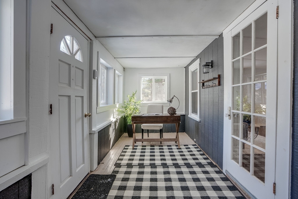 30 Lawrence Street Concord, NH 03301 - Photo 1 of 27 Gallery Image 1